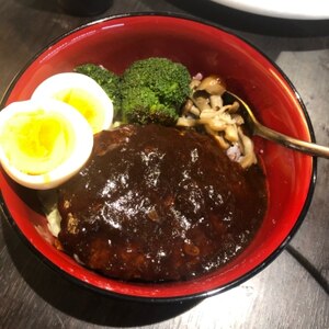 ランチに♪カフェ風ロコモコ丼